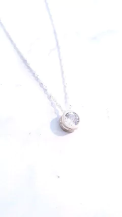 Brillito en internet