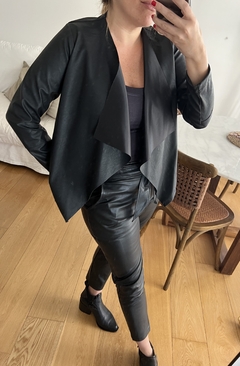 CAMPERA EVA ECOCUERO