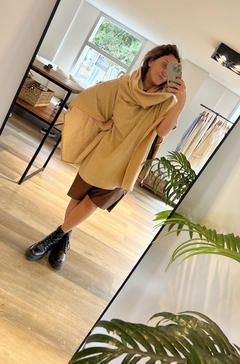 PONCHO MILENA