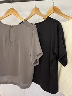 BLUSA TOKYO en internet