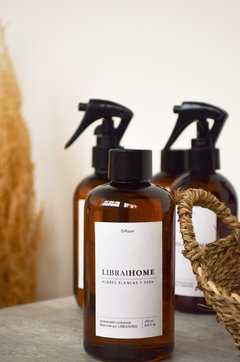 Difusor Flores Blancas&Pera - comprar online