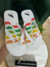 Chinelo Branco Listras Collors 9014 - Acostamento na internet
