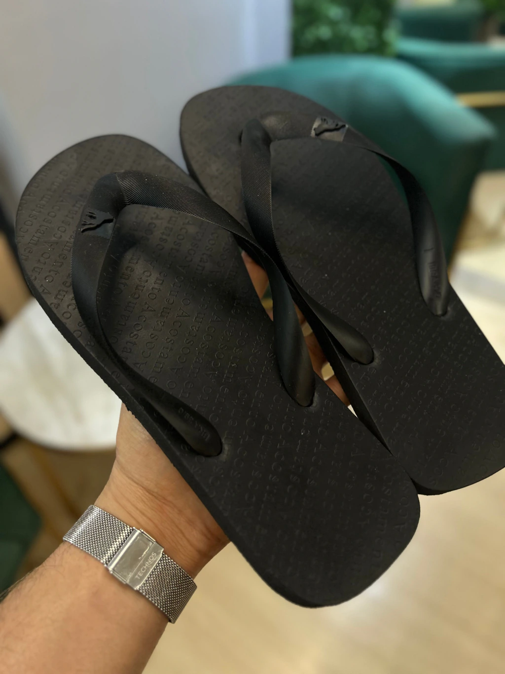 Chinelo Preto liso Basic - Acostamento - comprar online