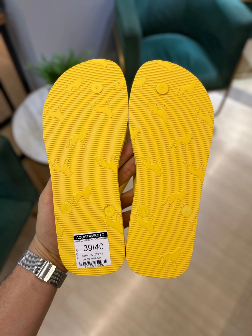 Chinelo Amarelo Lettring 9012 - Acostamento - loja online
