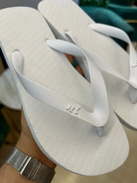 Chinelo Branco Liso Basic - Acostamento - comprar online