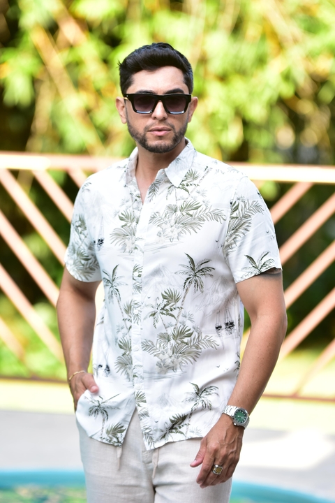 Camisa Vicose Floral Branca 1019 - PCF - comprar online