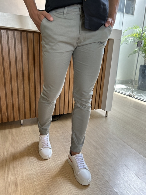 Calça Alfaiataria Cinza Skinny - Zip Off - comprar online
