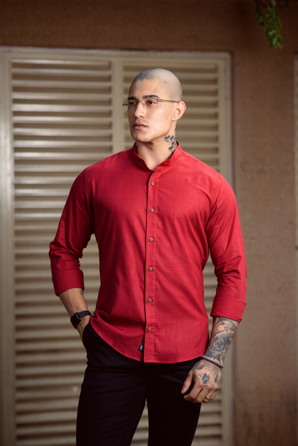 Camisa Maldivas Slim Linho Flamê Vermelho Borgonha - Gola Padre - Conquest - Kamarim Patos