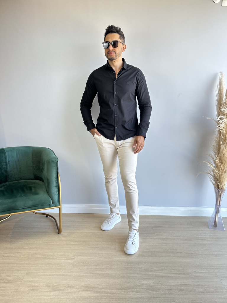 Camisa Casual M. Longa Slim Preta - Acostamento - comprar online
