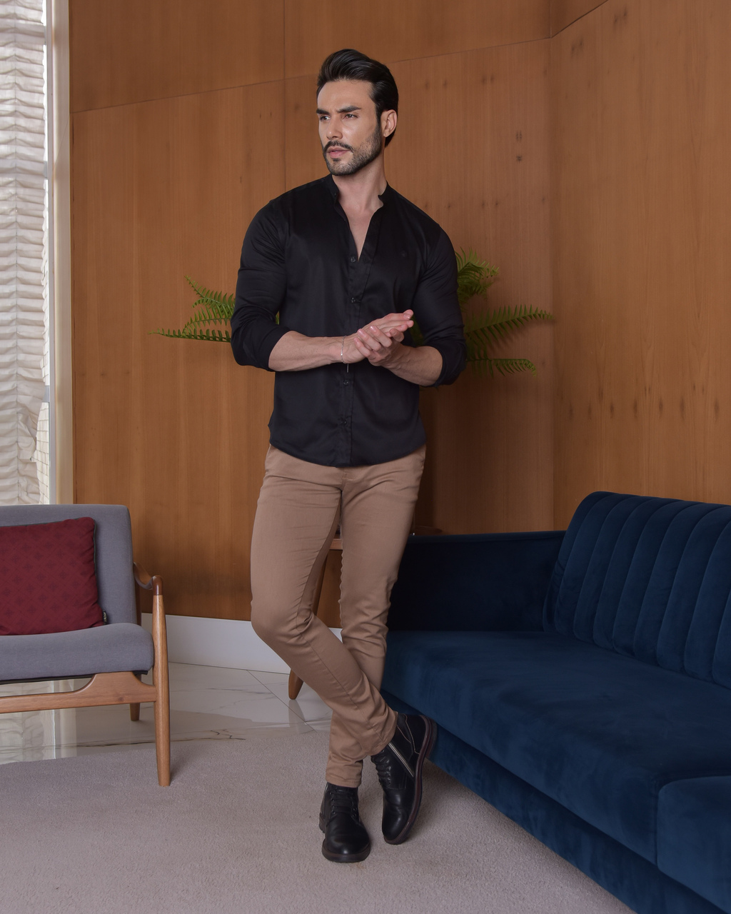 Camisa Social Slim M. Longa Preta Acetinada - Gola Padre - Conquest - loja online