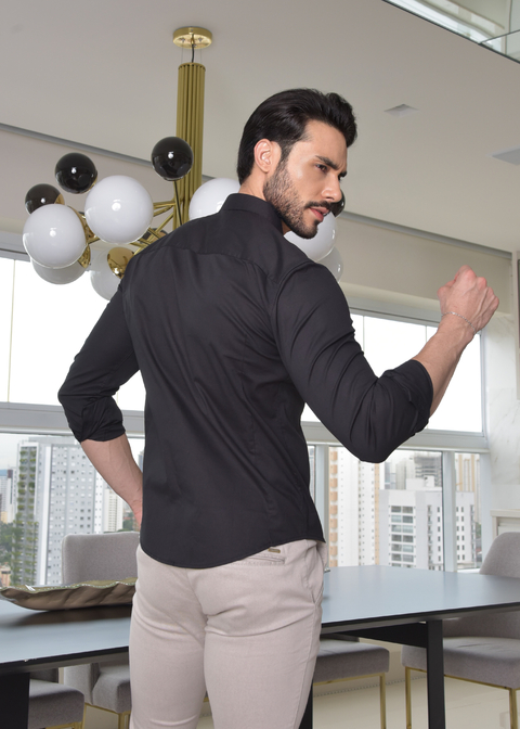 Imagem do Camisa Office Slim M. Longa Preta - Conquest
