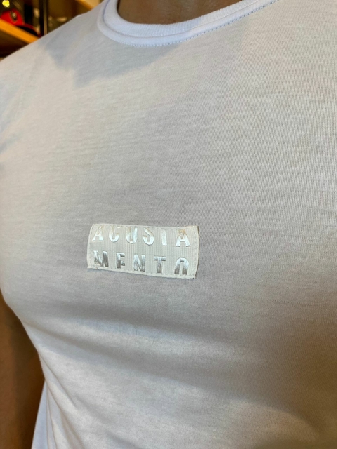 Imagem do Camiseta Básica Logo Central Branca - Acostamento