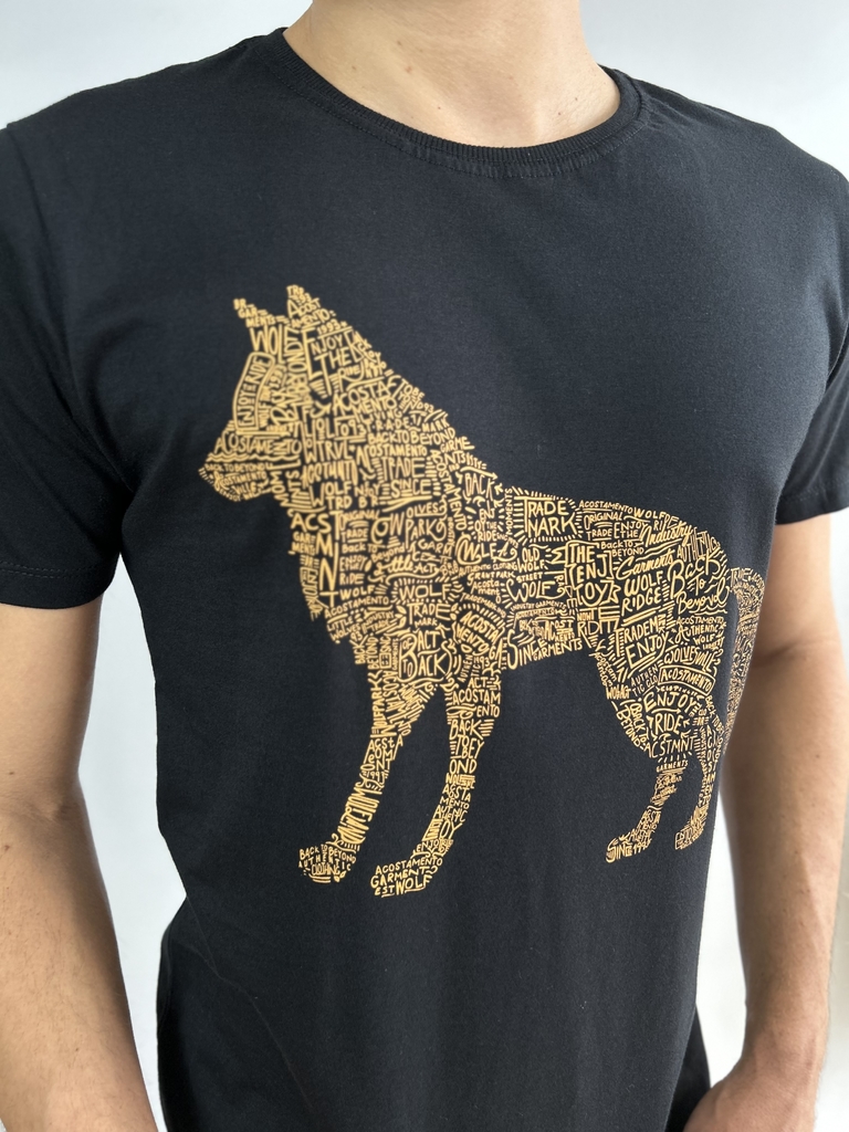 Camiseta Estampa Lobao Palavras Preta - Acostamento - comprar online