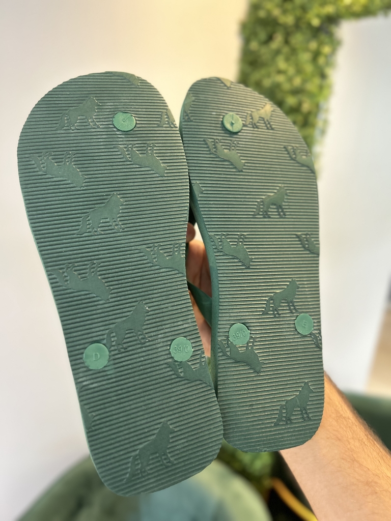 Chinelo Verde Medio Liso - Acostamento - Kamarim Patos