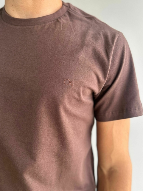 Camiseta Básica Slim Marrom - Ogochi - Kamarim Patos