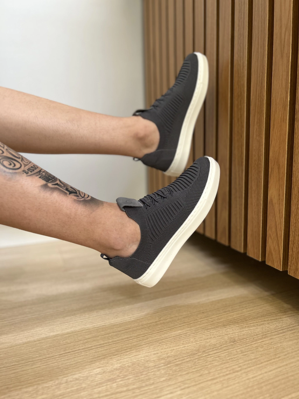 Sapatenis Tricot Confort Cinza - Ogochi