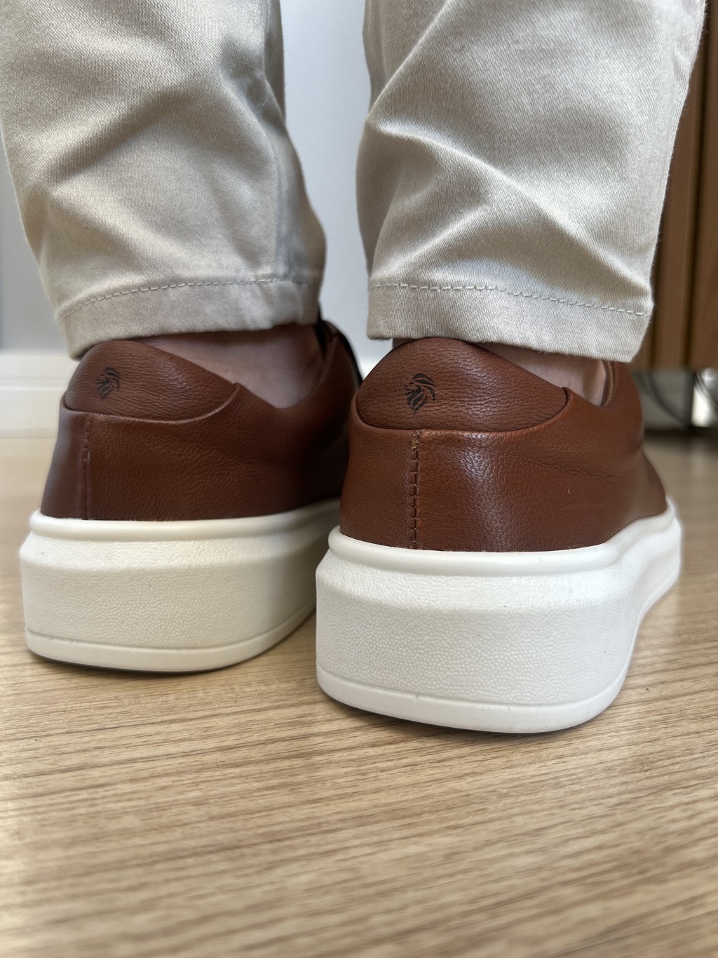 Imagem do Tenis Sneaker Lucca Marrom 16022 - Conquest