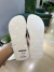 Chinelo Branco Lettring 9017 - Acostamento - Kamarim Patos
