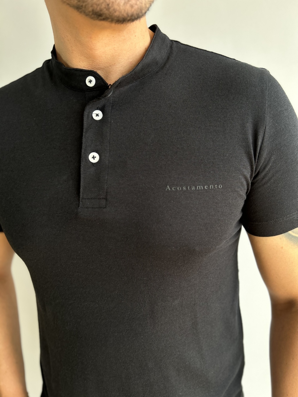 Camiseta Gola Polo Preta 4063 - Acostamento - comprar online