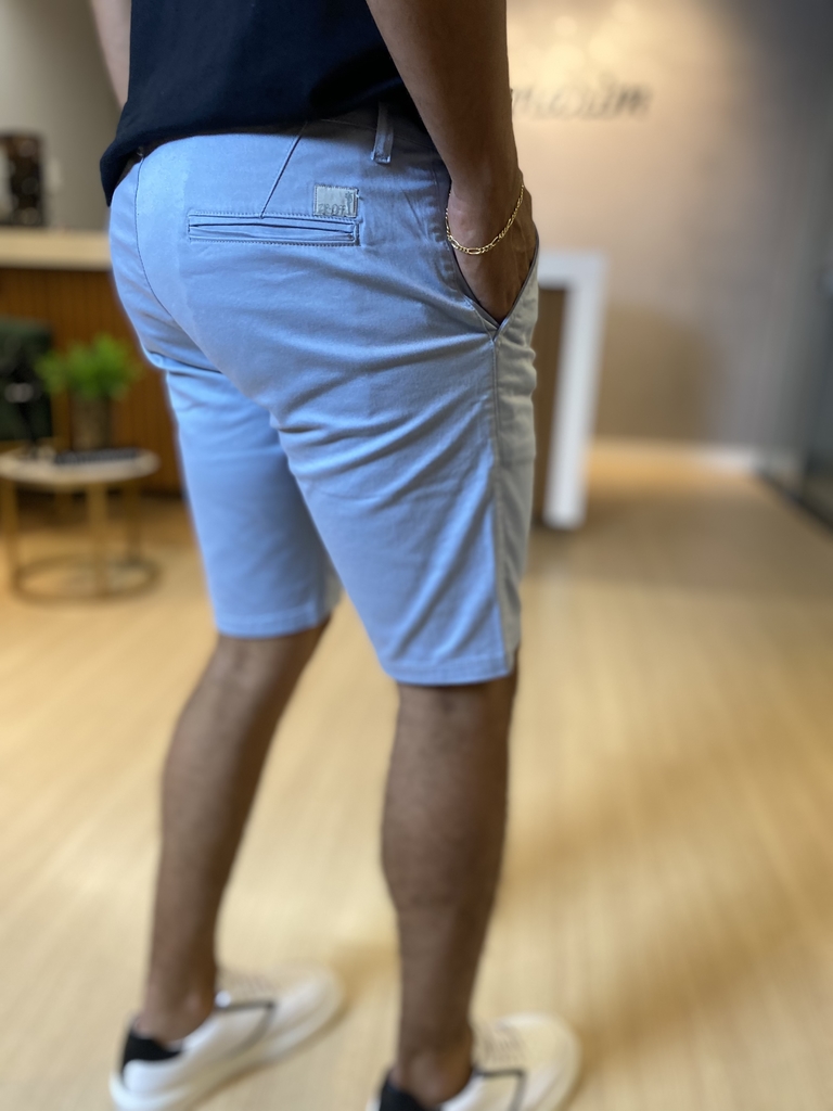 Bermuda Alfaiataria Azul Bebê Skinny - Zip Off - comprar online