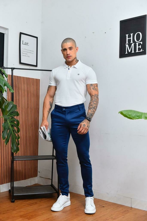 Calça Alfaiataria Skinny Amsterdã Acetinada Azul Nave - Conquest na internet