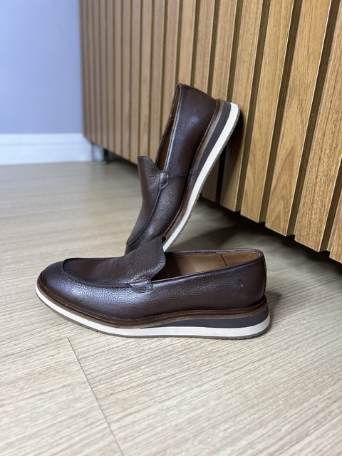 Sapato Mocassim Loafer Decker Café 4016 - Conquest - Kamarim Patos