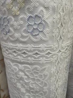 Hule broderie mantel - Retaceria burzaco