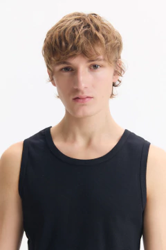 Imagen de Musculosa Morley Hombre Negra