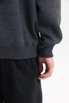 Imagen de Buzo Boy Over Gris