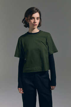 Remera Cuadrada Verde Militar en internet