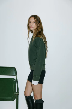 Falda Corta Negra - ABC Not Found