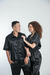Pijama de casal cetim calca e camisa manga curta cetim preto com vies off - comprar online
