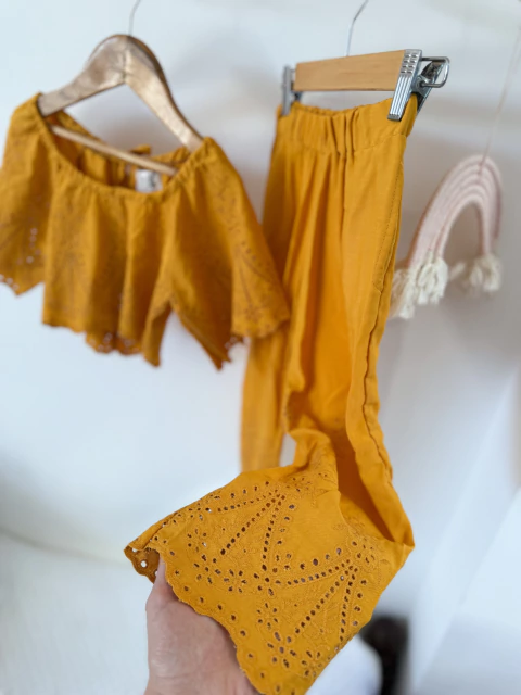 Conjunto BEGONIA BRODERIE