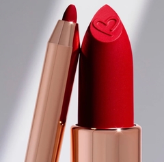 ROSY MCMICHAEL X BEAUTY CREATIONS THE TRUE RED LIP KIT - tienda online