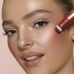 Charlotte Tilbury Beauty Wand - New York Beauty Store