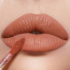 Charlotte Tilbury Airbrush Flawless Matte Liquid Lipstick Nude Blur - New York Beauty Store