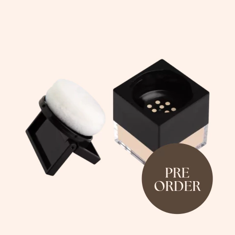 Huda Beauty | PRE ORDER - Easy Bake Loose Baking & Setting Powder Mini Size - comprar online