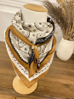 Pañuelo de seda