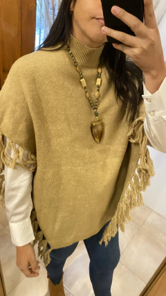 Poncho Rene - comprar online