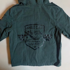 Campera verde estilo "Militar" con parches decorativos e interior de algodón KoalaBaby - 9-12M - tienda online