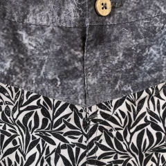 Traje de baño gris y negro "Hojas" Volcom - 18-24M - Comunidad Vestireta