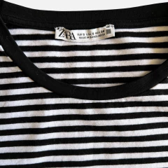 Remera de algodón manga corta rayada negro y blanco Zara *NUEVO* - 14A - Comunidad Vestireta
