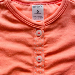 Conjunto de remera naranja con lunares blancos y pantalón de algodón gris Carter's - 6M - Comunidad Vestireta