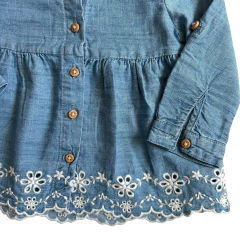 Camisa manga larga de jean azul con bordado Primark - 3-6M - Comunidad Vestireta