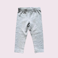 Conjunto de remera naranja con lunares blancos y pantalón de algodón gris Carter's - 6M - comprar online