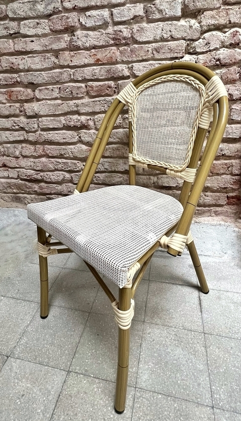 Silla Nimes