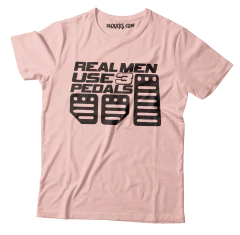 REAL MAN USE THREE PEDALS en internet