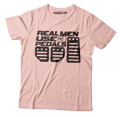 REAL MAN USE THREE PEDALS en internet
