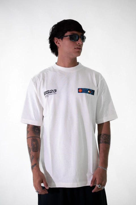 REMERA MEDITERRANEAN BLANCA 1072 - comprar online