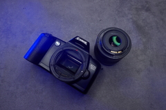 Canon EOS 500 con optica 35-80mm f4-5,6 en internet